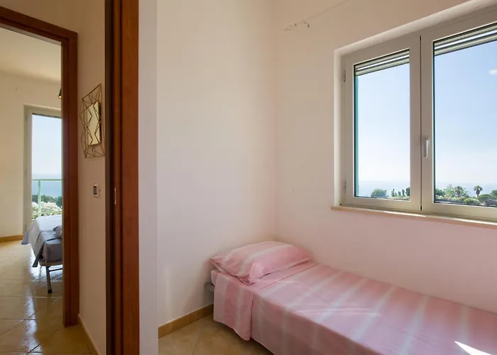 Amazing In Ferienhaus Belmonte Calabro