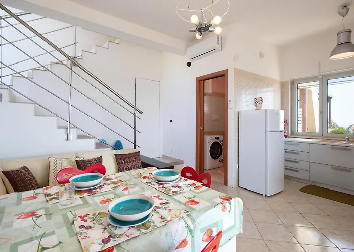 Amazing In Ferienhaus Belmonte Calabro