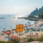 Amazing In Ferienhaus Belmonte Calabro