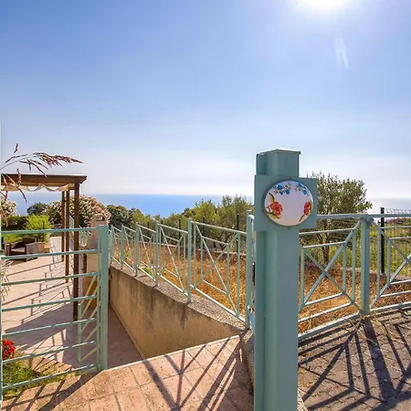 Amazing In Belmonte Calabro