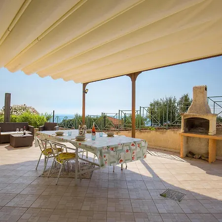 Amazing In Belmonte Calabro