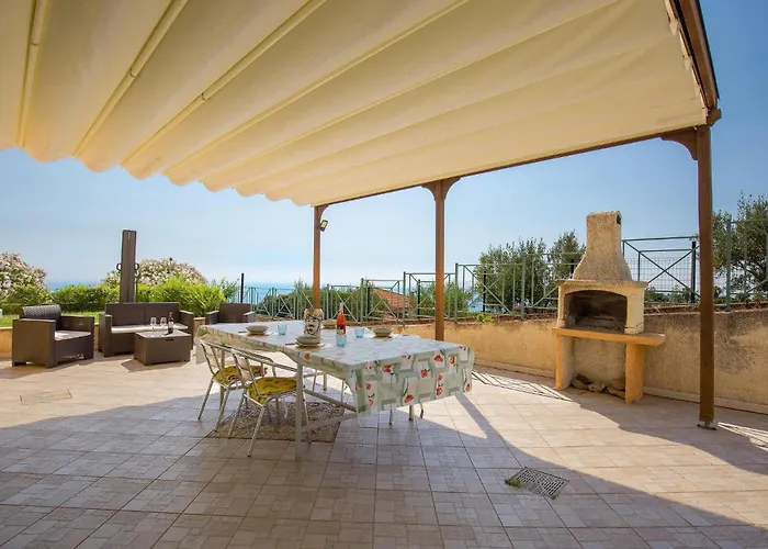 Amazing In Belmonte Calabro